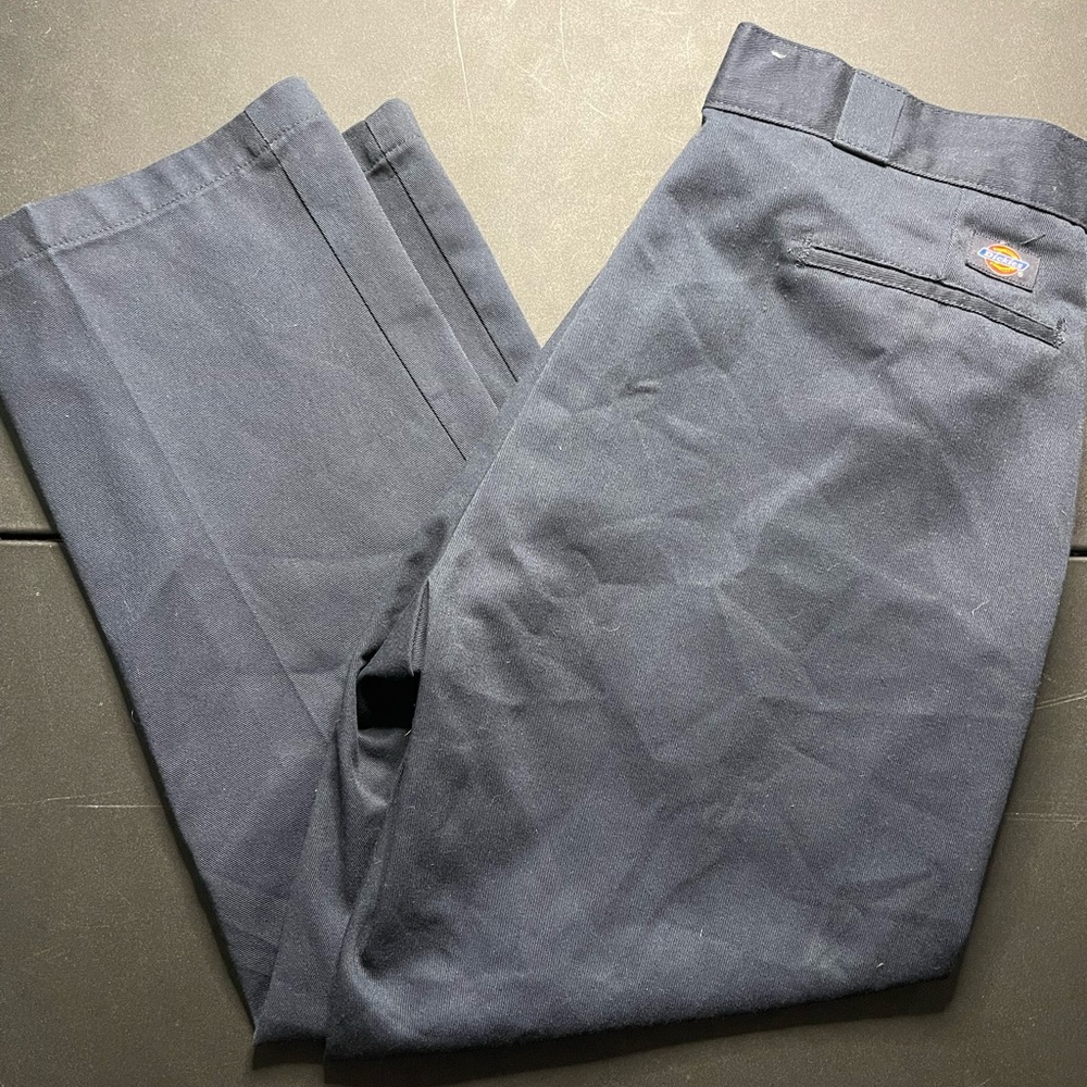36x28 Dickies